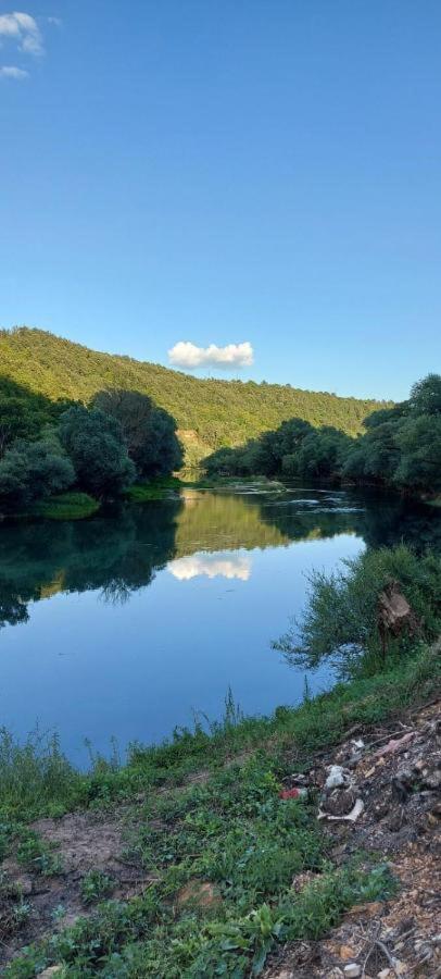 Oaza Deli Apartment Kulen Vakuf Bagian luar foto